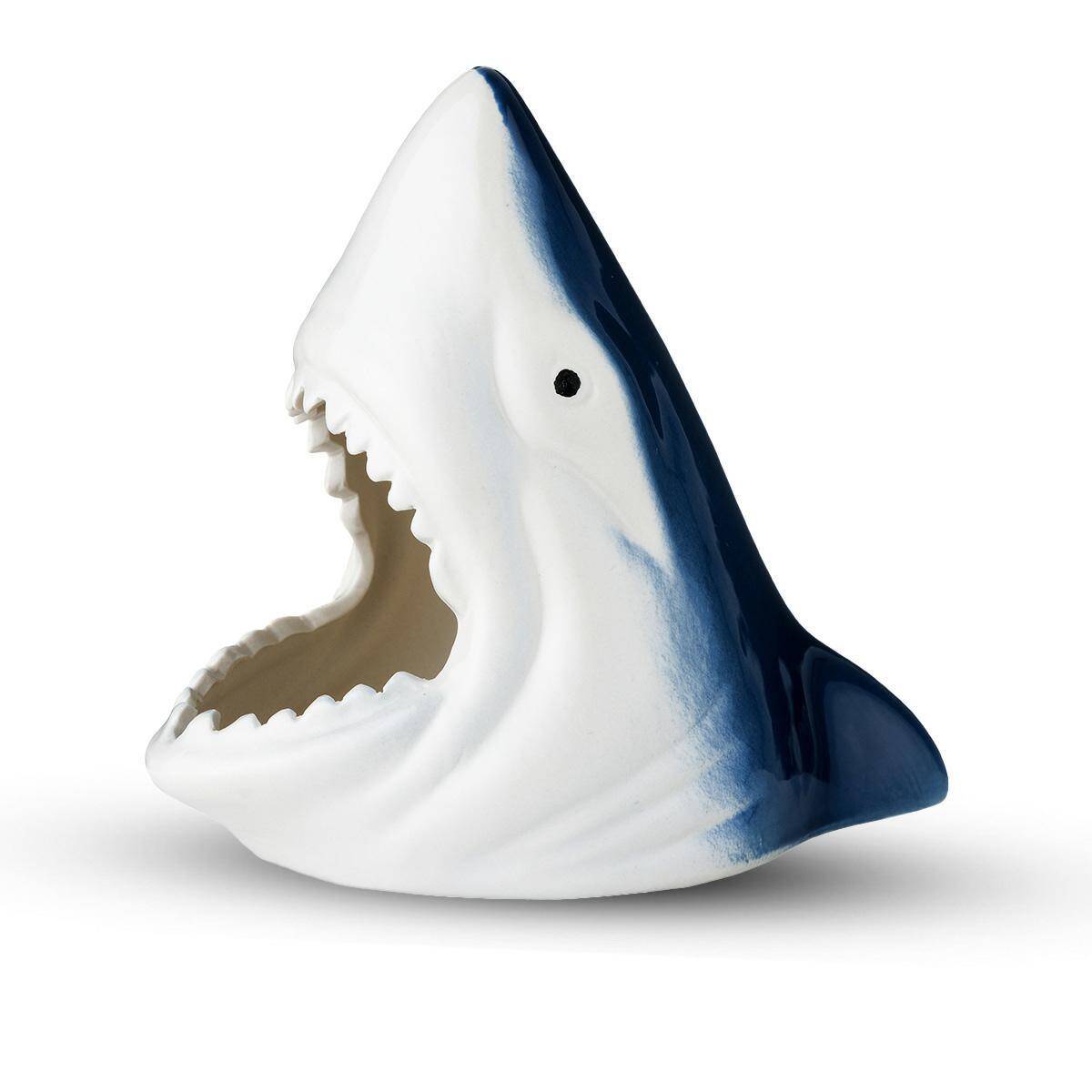 Ashtray Shark